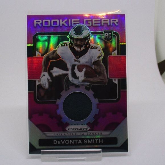 Devonta Smith 2021 Panini Prizm RC Rookie Gear Pink Prizm SP Prizm #RG-5 - Picture 1 of 4